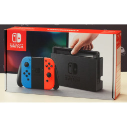 NINTENDO SWITCH + JOY CON NEON